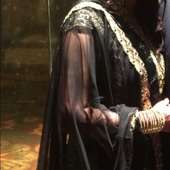 Dress - Picture 3 of 4